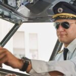 what jobs can you get with a commercial pilot license