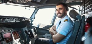 how to become a fedex pilot
