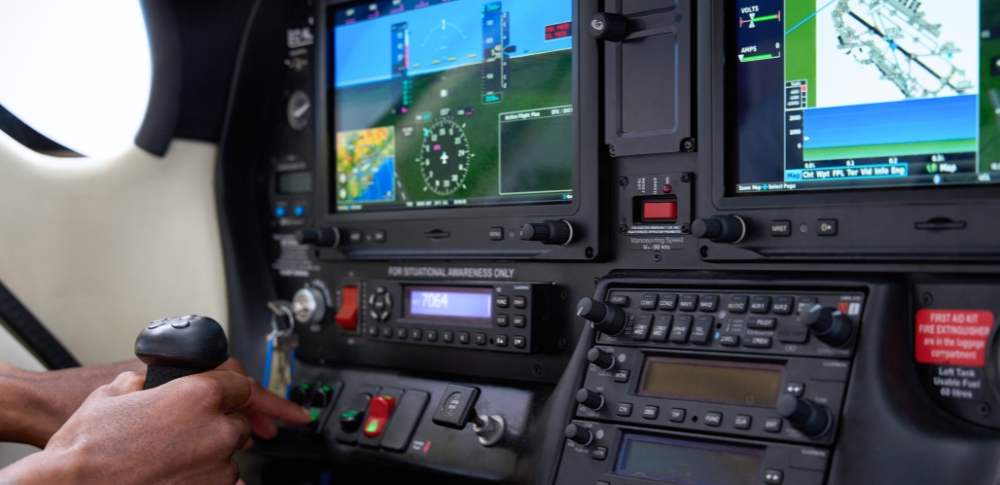 Glass Cockpit Aviation