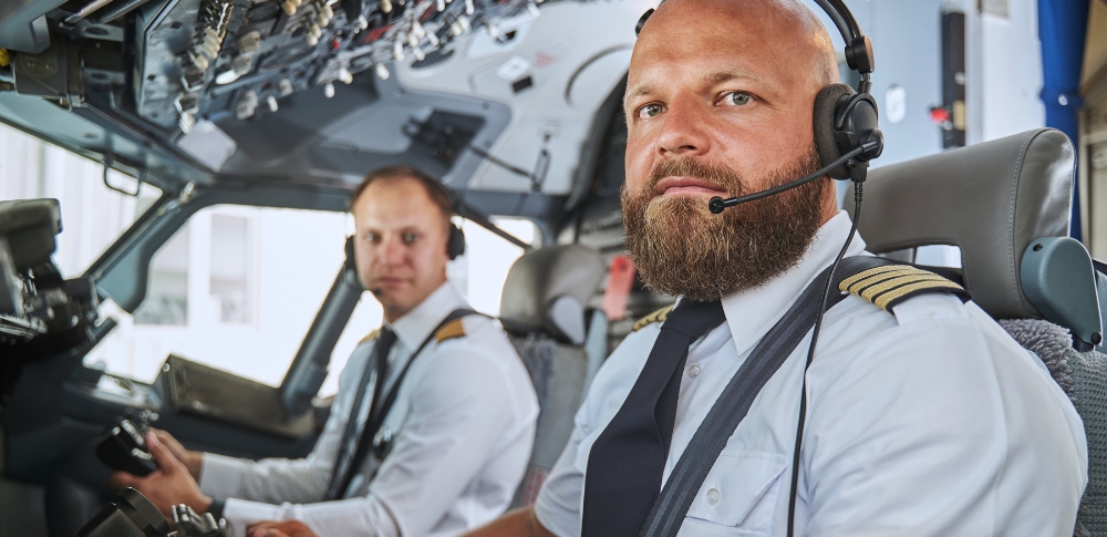 what age do pilots have to retire
