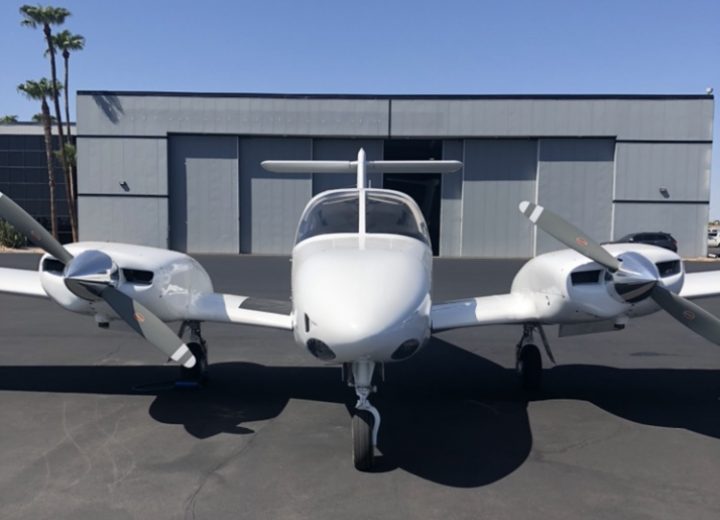 Picture of twin engine piper seminole used for MER aviation training.